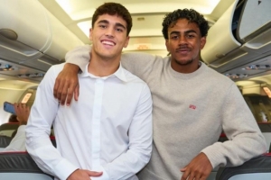 前巴萨梯队主帅：亚马尔和库巴西他们踢球最大的特点就是从容