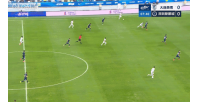 英博1-0领先新鹏城