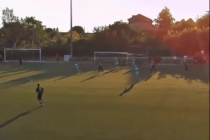董路社媒：炸裂！李昊炎代表巴萨拉玛西亚U15首发，帽子戏法！